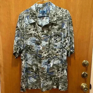 Pacific blue men’s shirt size XL